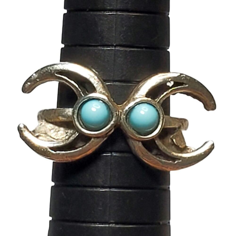 Silver Tone Double Crescent Moon Baby Blue Cabochon Sz 7 Unsigned